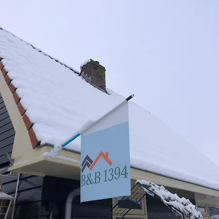 1394 לינה וארוחת בוקר