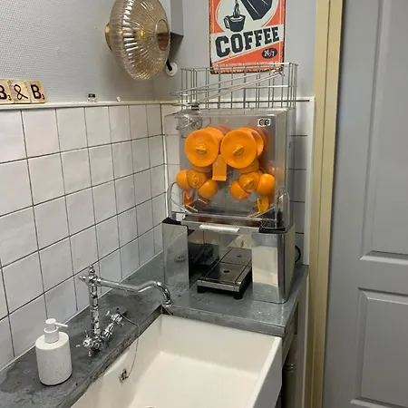 1394