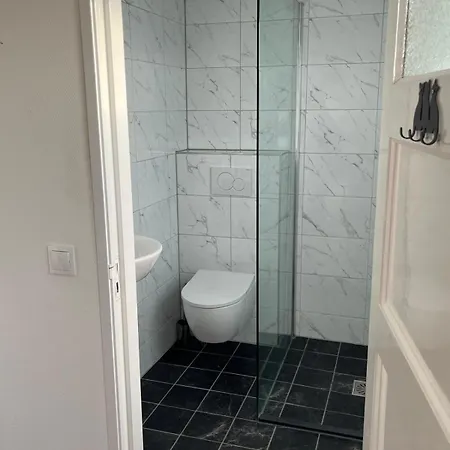 1394 3* Nederhorst den Berg